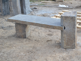 RAISED END BASALT GARDEN BENCH