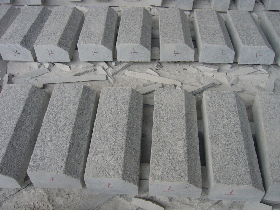 Granite Road Curbs