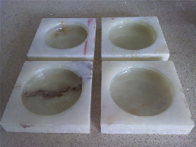 Onyx Ashtray Square White