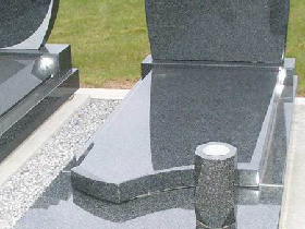 Poland Granite Tombstone 011
