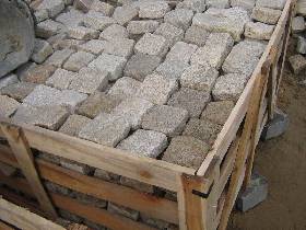 G682 Tumbled Cobblestones