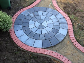 Stone Circle Paving Kit