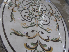 Elegant hotel oval water jet marble medallion