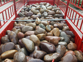 Big River Boulder Pebble Stone in Iron Gabion