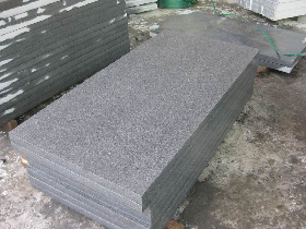 Dark Grey Granite Flamed Paving Slabs