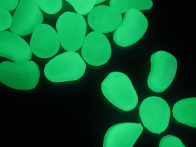 Man made Glow in the Dark Pebbles Stone for Garden Walkway