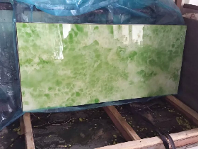 Cystallized Glass Stone 017