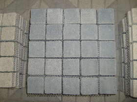 Tumbled Black Basalt Cobblestone Paver on Mesh from China