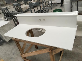 White Quartz Vanity Tops