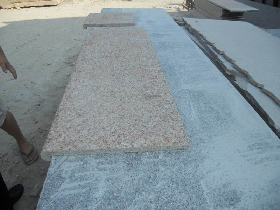 Bullnose Yellow Granite Pool Coping Flamed